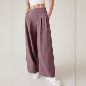 Athleta Brooklyn Heights Wide Leg Pant, Size 6 Mauve